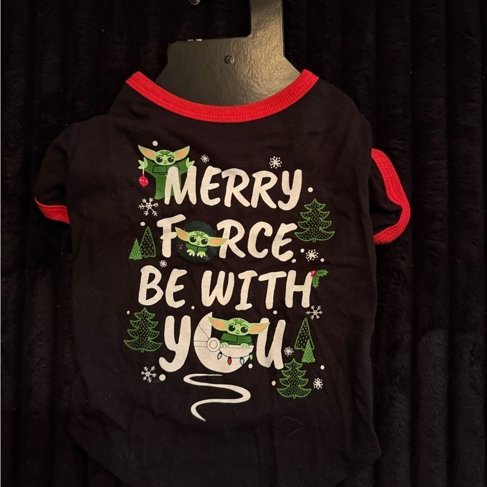 Star Wars Black and Red‎ Dog Tee - Merry Force Be With You - Size Medium
